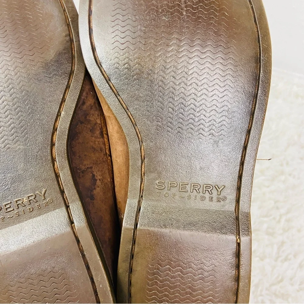 SPERRY Classic Brown Leather Boat Shoes size 9.5
